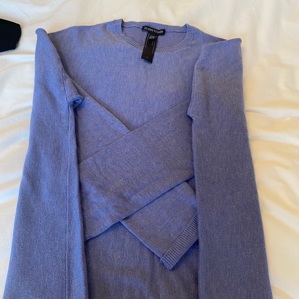 Purple/lilac light weight sweater